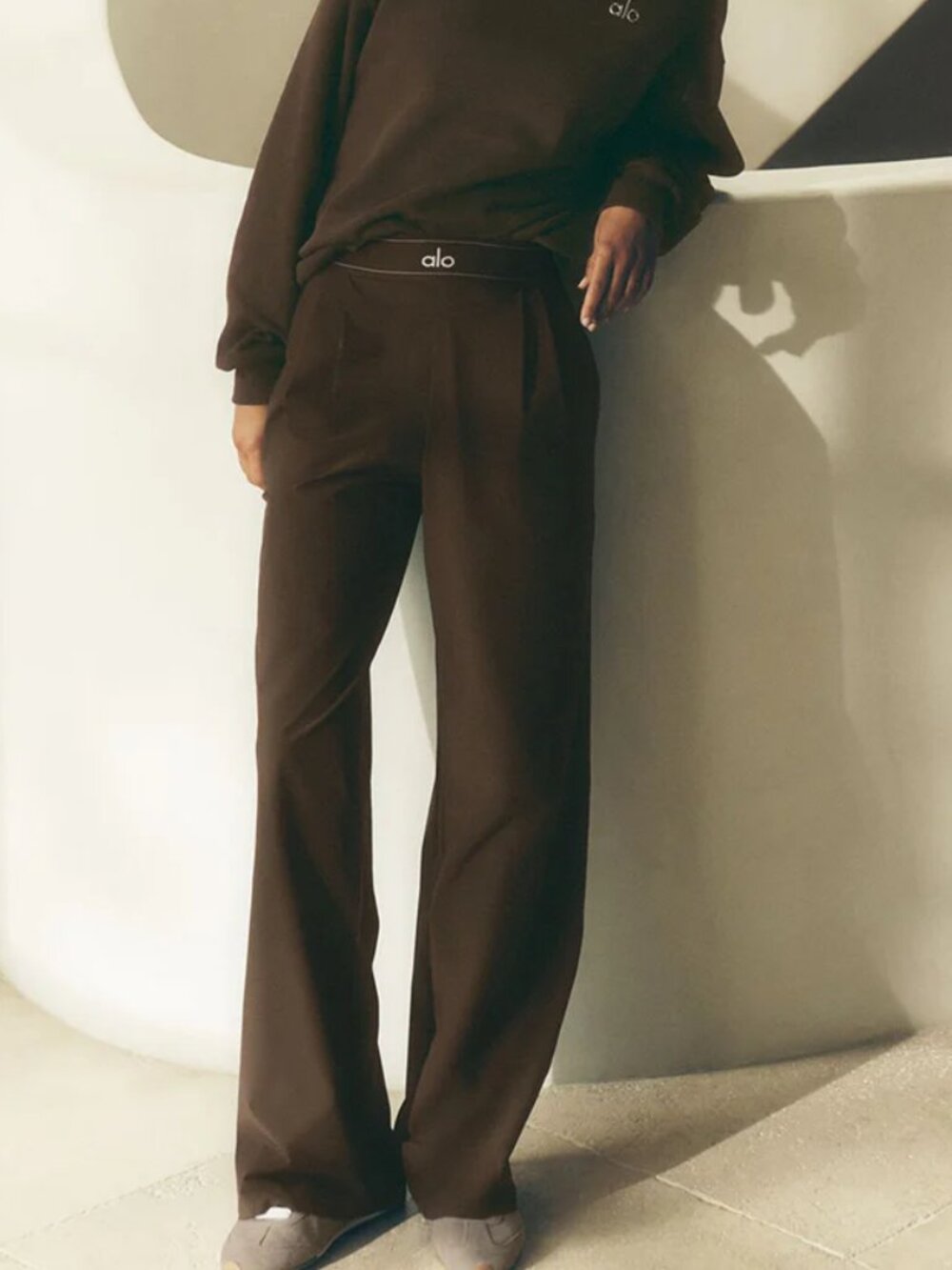 NWT🤎ALO Yoga Suit Up Trouser Espresso🎨 (Regular 30"Inseam) Effortless Chic